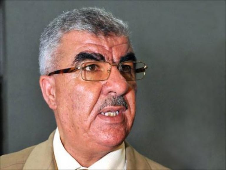 صورة بن خلاف يغازل الجيش ويجدد دعوته لتشكيل هيئة رئاسية