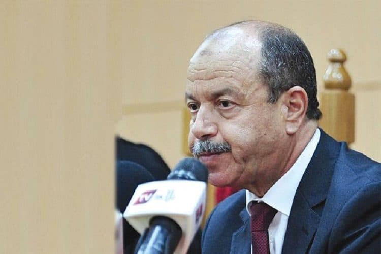 صورة منظومة الفساد تسعى لإطالة الأزمة