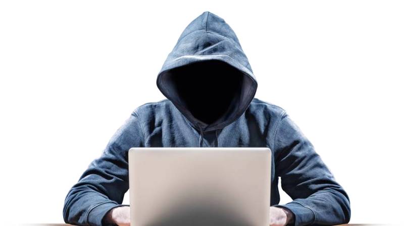 صورة محتالون يؤسسون حكمة على الفايسبوك