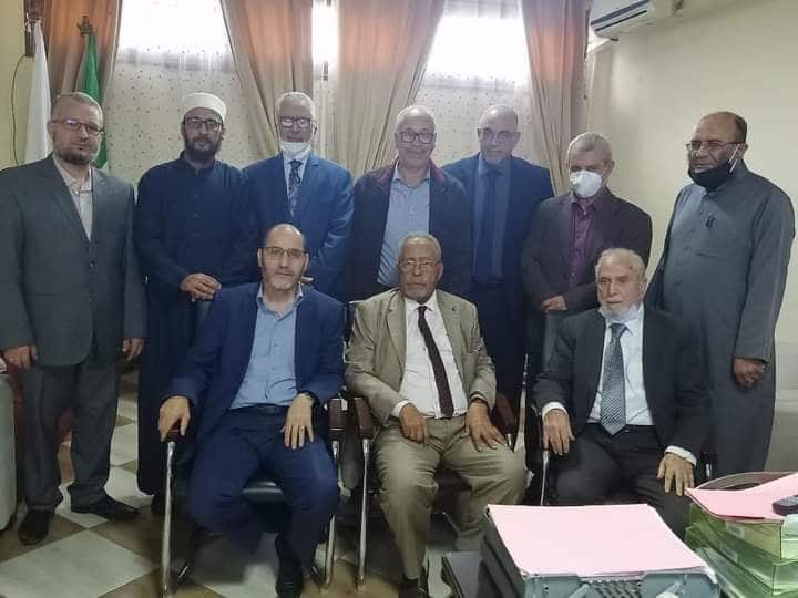 صورة عبدالرزاق مقري يقود وفدا عن حمس لزيارة خاصة لجمعية العلماء المسلمين