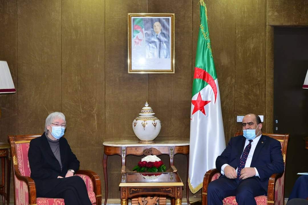 صورة شنين يستقبل سفيرة ألمانيا لدى الجزائر