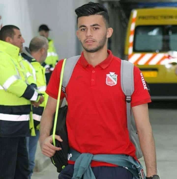 صورة أم صلال القطري يفسخ عقد بلحوسيني 