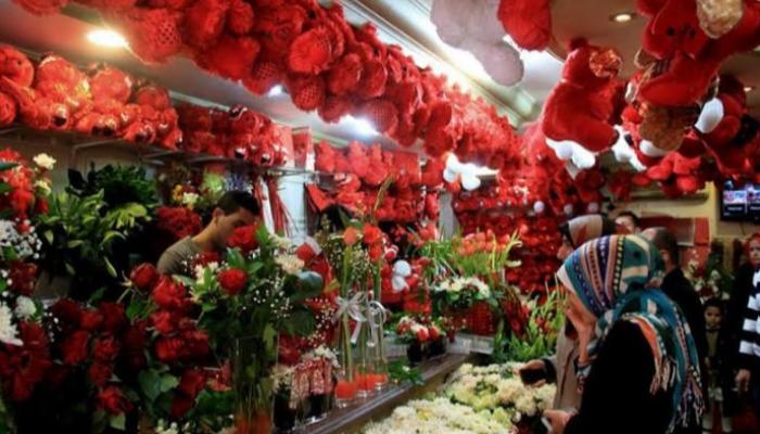 صورة عيد الحب يتسبب في اغتصاب مئات القاصرات بالجزائر