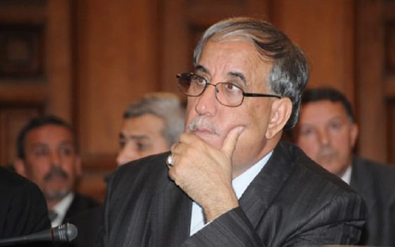 صورة الوزير السابق محمود خذري في ذمة الله متأثرا بفيروس كورونا