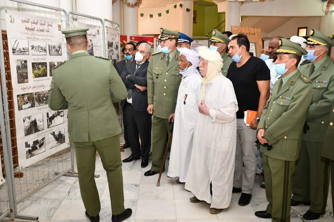 صورة تمنراست: افتتاح أشغال المعرض التاريخي على مستوى المكتبة العمومية للمطالعة “برادعي أحمد”
