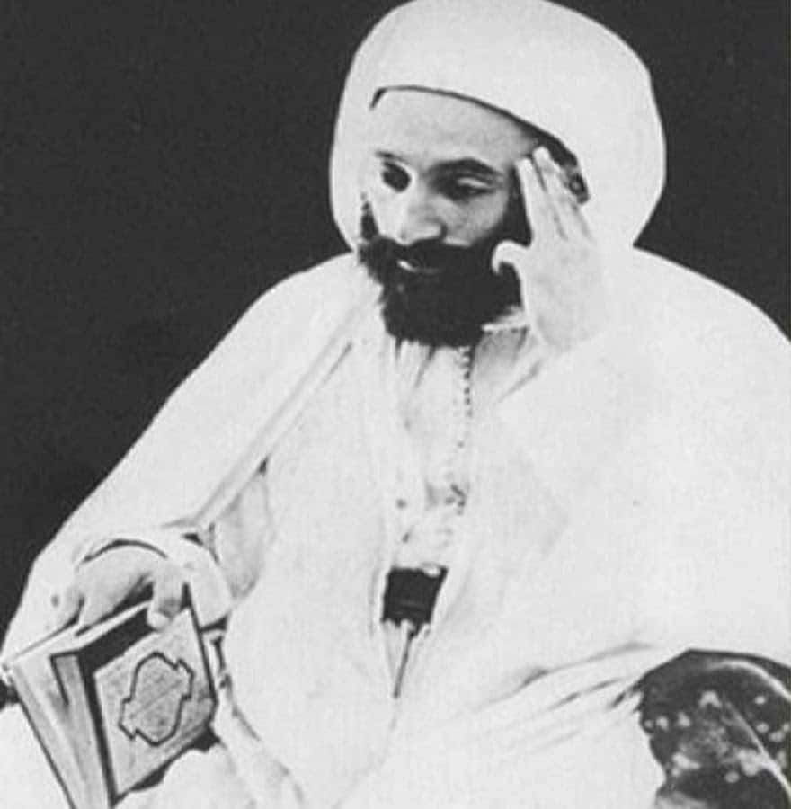 صورة ابن باديس.. الرجل الذي عاش للإسلام وللجزائر