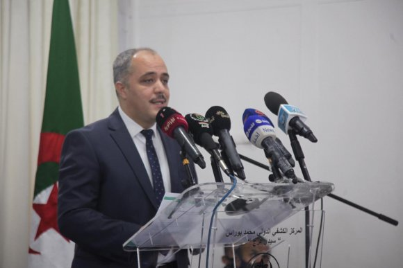 صورة حمزاوي : ” التاريخ والذاكرة مصدرا إلهام للأجيال العربية على مر العصور”