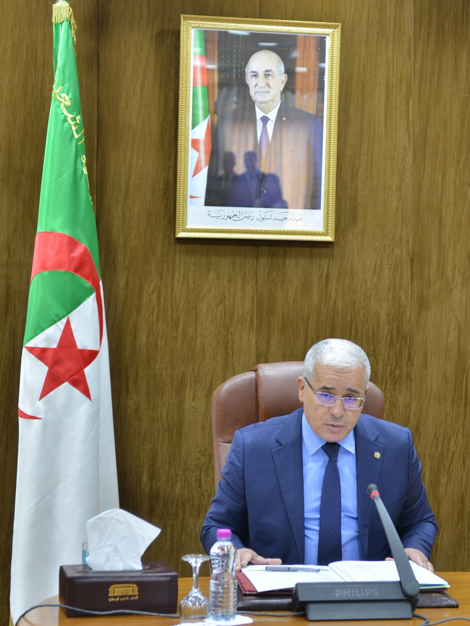 صورة مكتب المجلس يحيل مشاريع قوانين على اللجان الدائمة