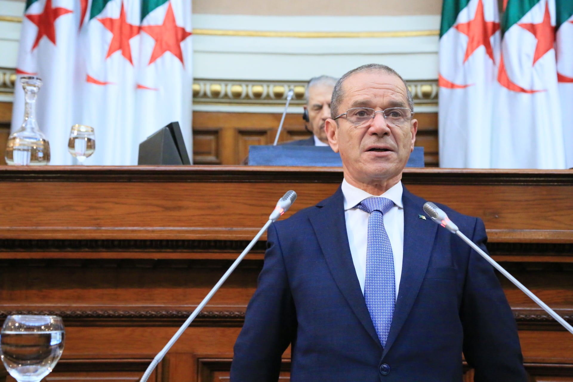صورة وزير الفلاحة : توزيع وتزويد المربين بالأعلاف بداية من شهر اكتوبر