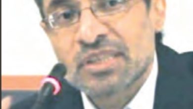 صورة بناء النظرية الدينية النقدية