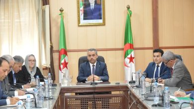 صورة لقاء تشاوري بين وزير التربية والنقابة المستقلة
