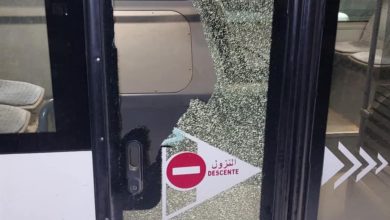 صورة “إيتوزا” تستنكر رشق الأطفال لحافلة بالحجارة في رمضان!