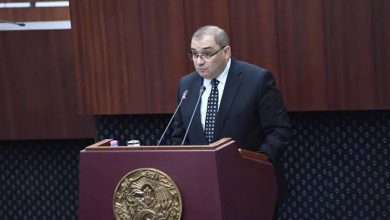 صورة وزير العدل يعرض مشروع قانون يتعلق بالتعبئة العامة