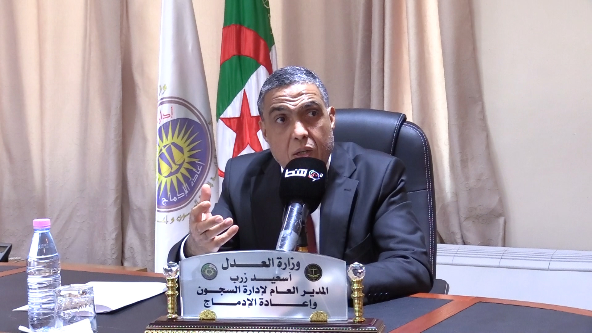 المدير العام لإدارة السجون وإعادة الإدماج يكشف عن عدد المشاركين في امتحانات نهاية السنة