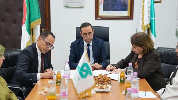 في إطار خريطة طريق 2025… صيدال توقع اتفاقيتين لتطوير الأدوية وتعزيز الأمن الصحي