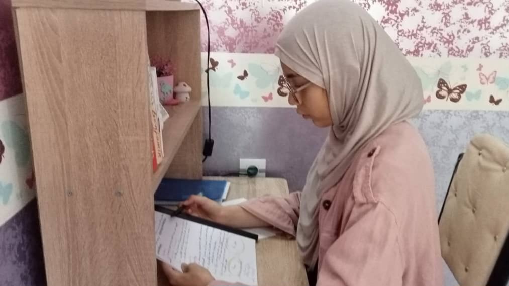 سيرين لاتيقي تطمح للتألق والتميز في شهادة التعليم المتوسط