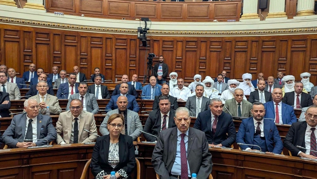المجموعة البرلمانية للثلث الرئاسي ترشح عزوز ناصري لرئاسة مجلس الأمة