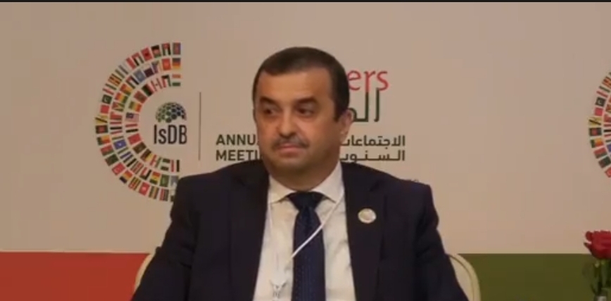 عرقاب يؤكد على جهود الجزائر في بناء نموذج طاقوي قائم على التنويع و الاستدامة
