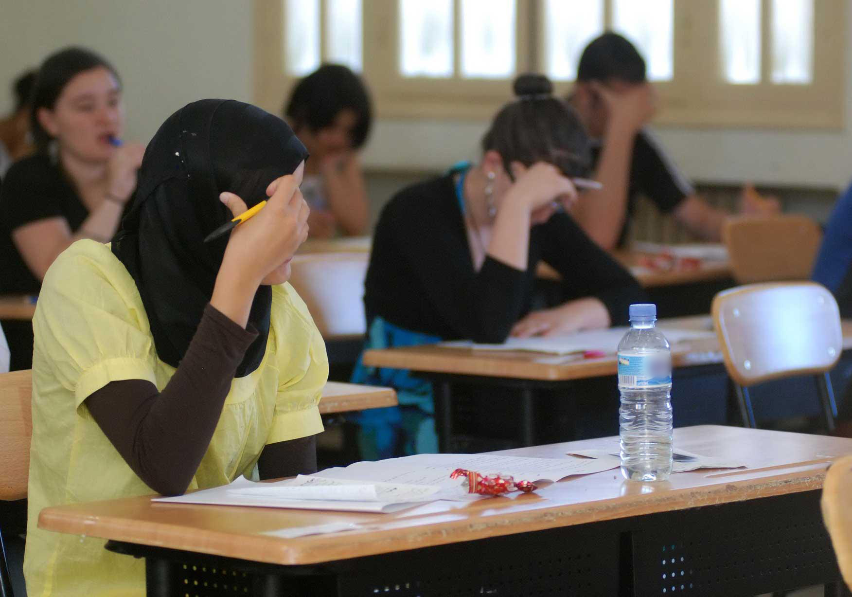 تحذير رسمي.. مواضيع مزيفة تغزو مواقع التواصل للتشويش على المترشحين!
