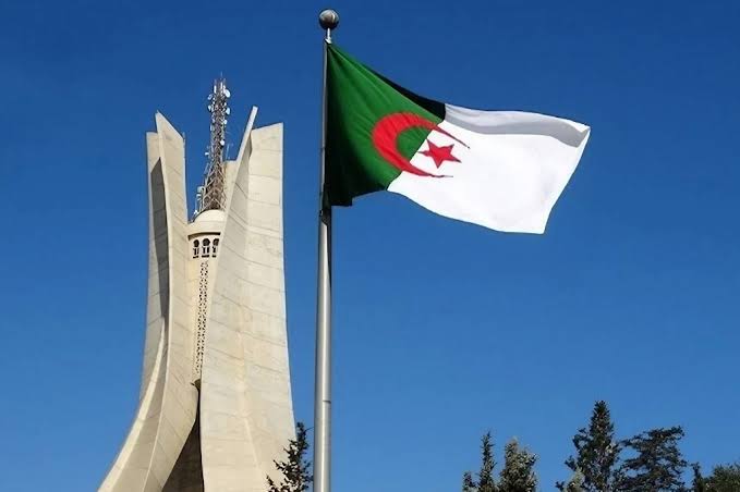 الجزائر.. الاعتبار الأوحد! 