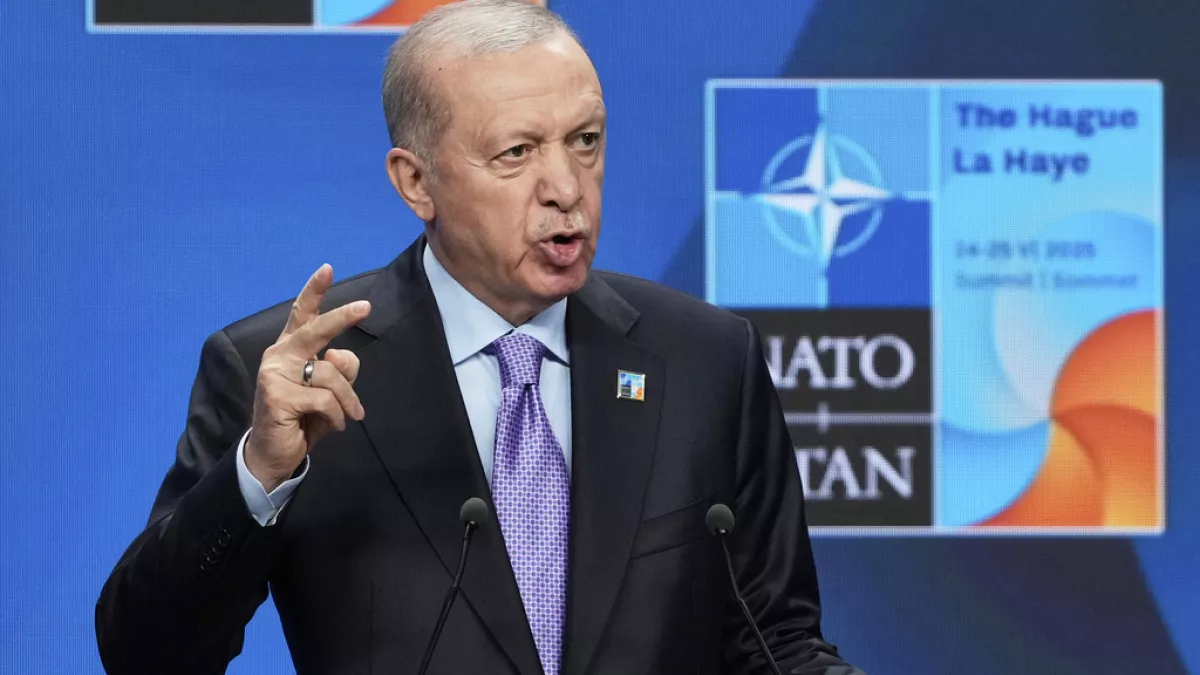 القضاء التركي يحجب “غروك” بعد إساءته لأردوغان