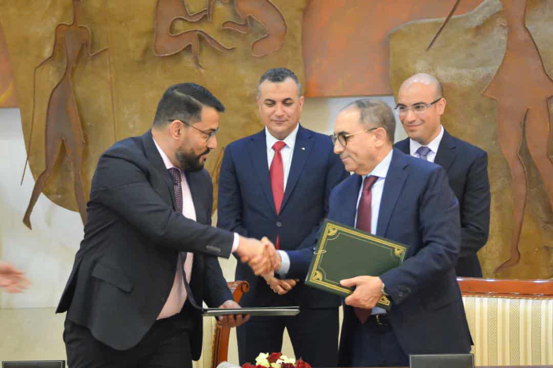 إطلاق خدمة “تصديق” لتبسيط المصادقة على الوثائق عبر مكاتب بريد الجزائر
