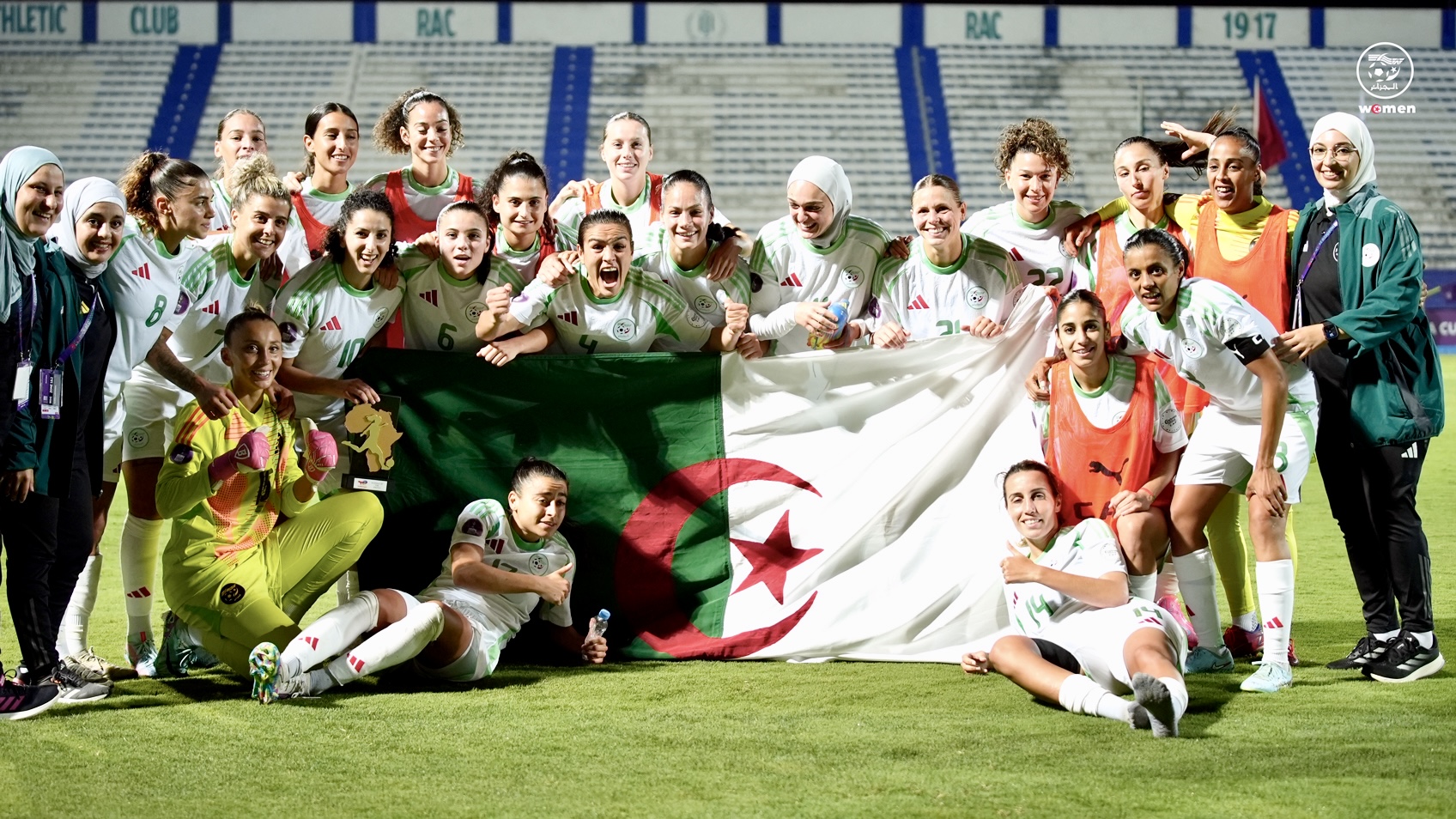 تأهل تاريخي للمنتخب الجزائري النسوي إلى ربع نهائي “كان 2024”