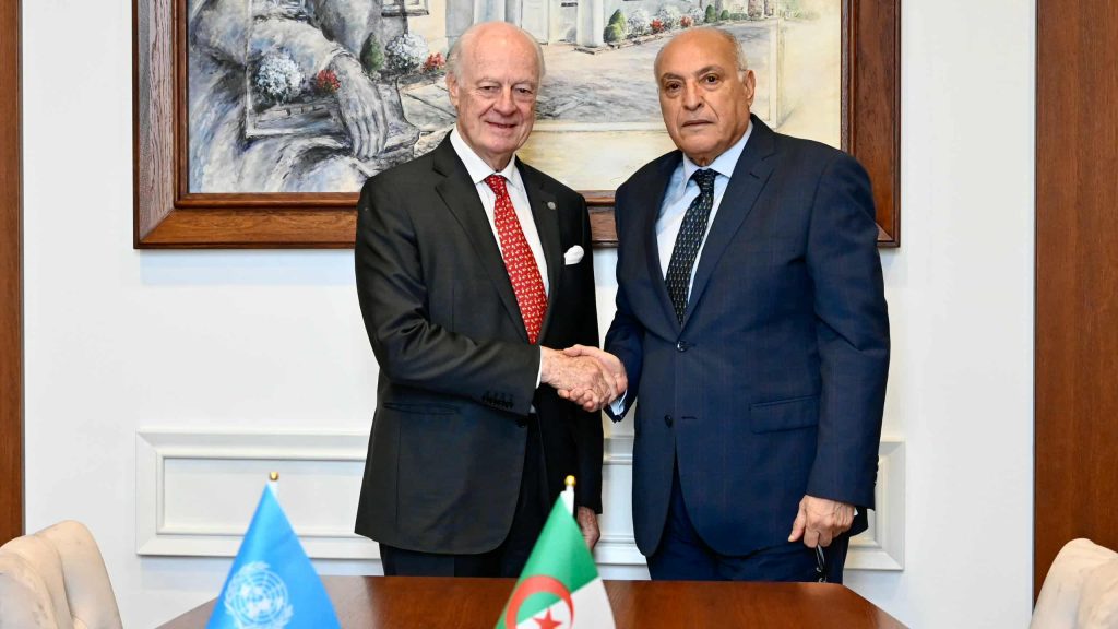 عطاف يلتقي ستافان دي ميستورا.