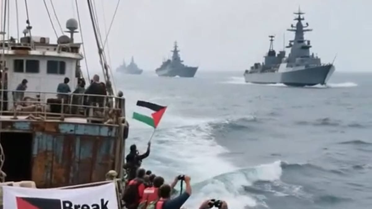 من البحر إلى البر..المجرم واحد!